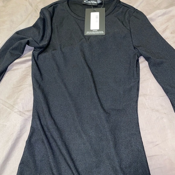 Pretty Little Thing Thumb Hole Long Sleeve Dress - Picture 3 of 3